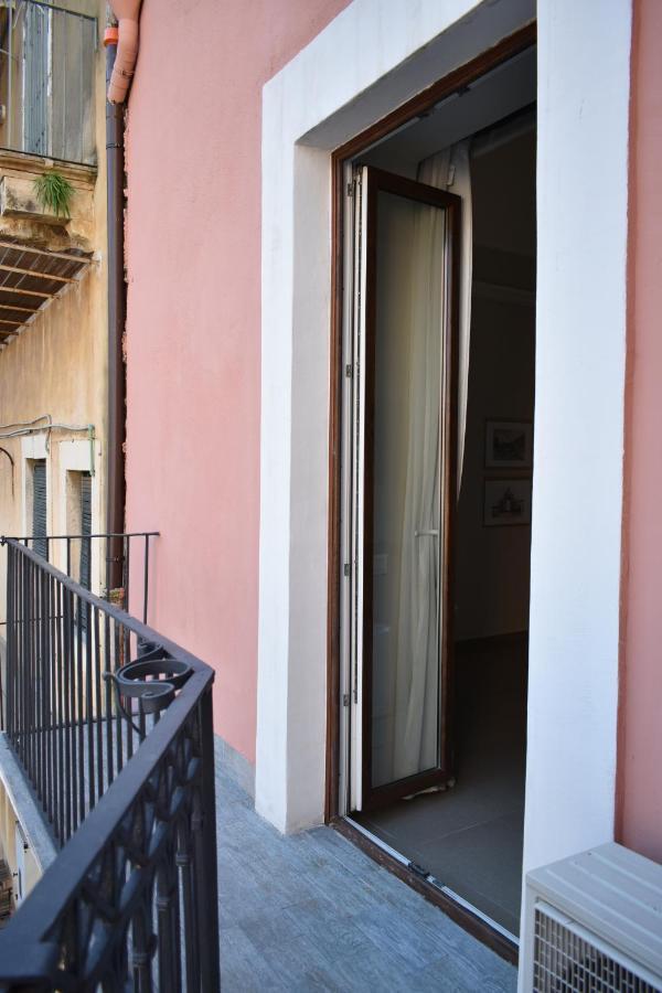 Appartamento La Casa di Gabri Catania Esterno foto